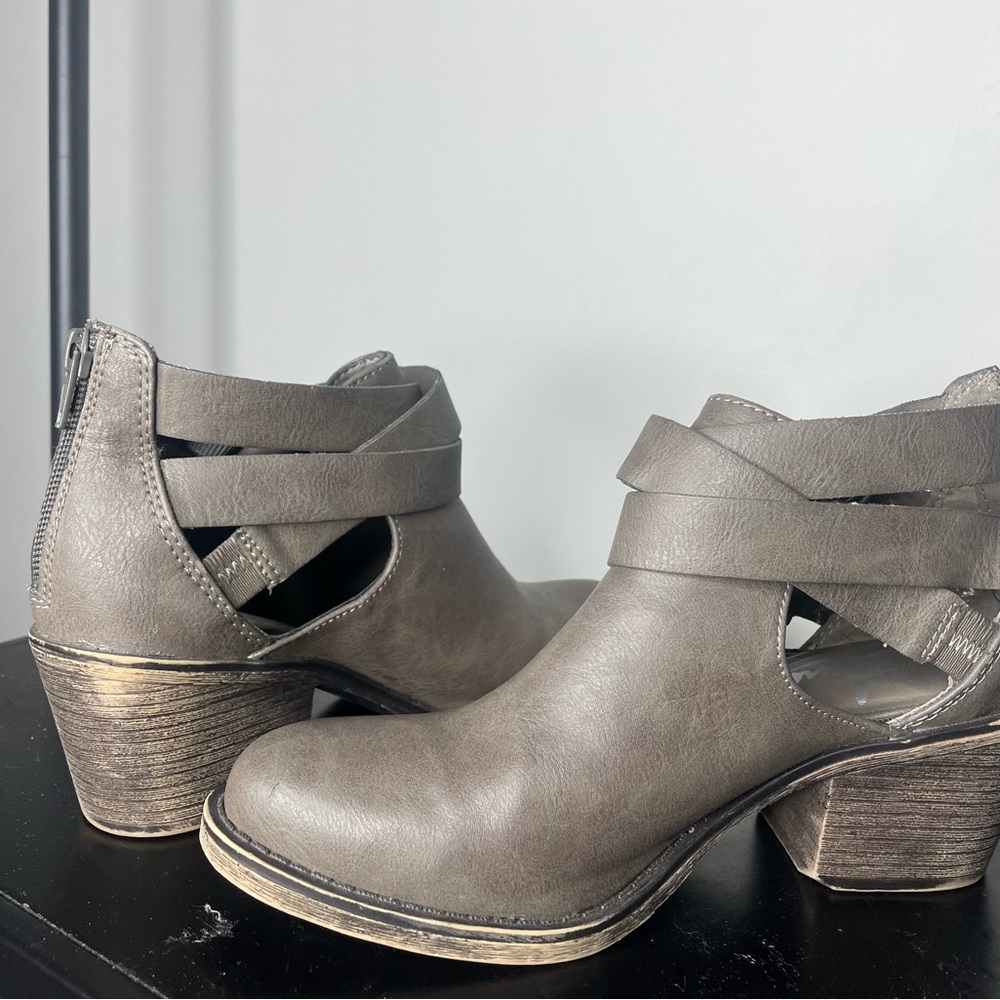 Booties - Picture 2 of 4